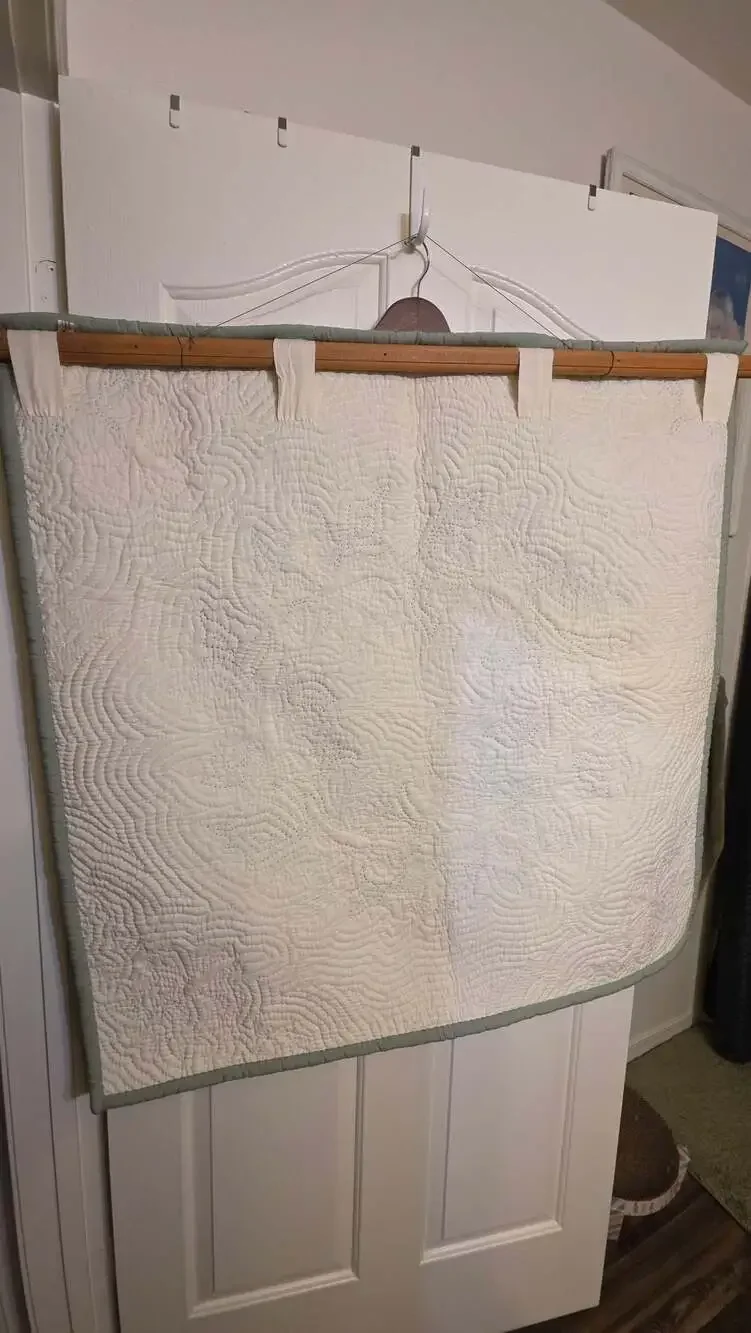 RT Import Inc Tropical Hibiscus Floral Quilted Wall Hanging